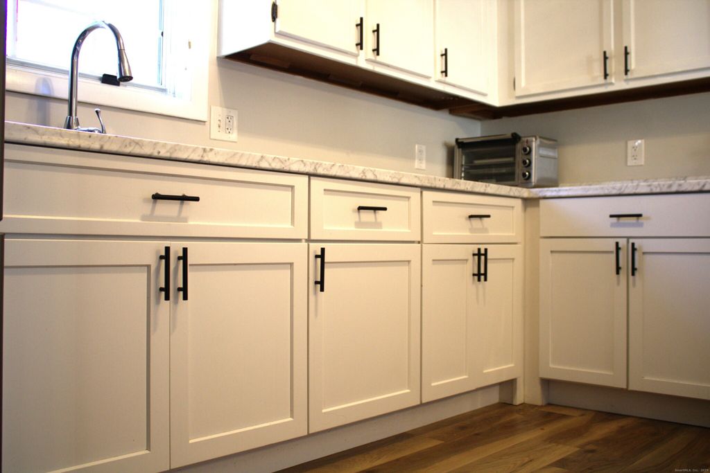 607 Spring Meadow Road 607, South Windsor, CT 06074