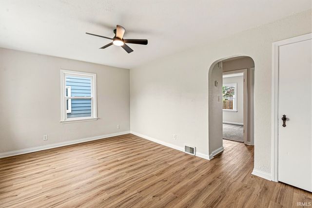 631 Gernhart Avenue, Mishawaka, IN 46544