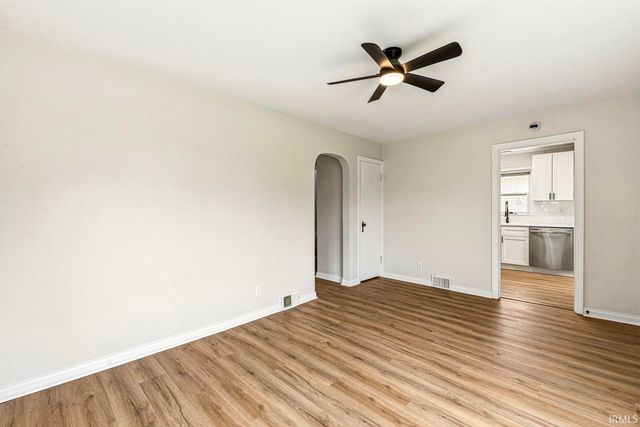 631 Gernhart Avenue, Mishawaka, IN 46544