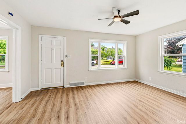 631 Gernhart Avenue, Mishawaka, IN 46544
