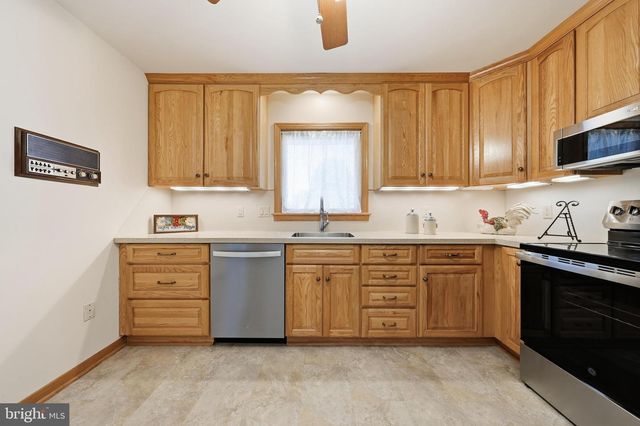 7913 JUNIPER DR, Frederick, MD 21702