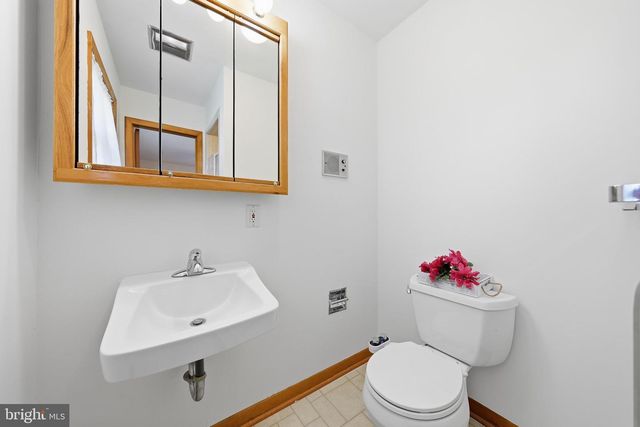 7913 JUNIPER DR, Frederick, MD 21702