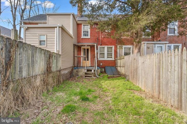 1070 NIAGARA RD, Camden, NJ 08104