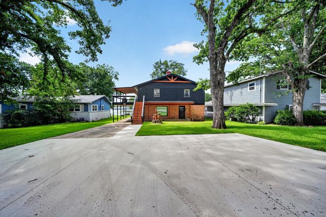 10115 Comanche, Quinlan, TX 75474