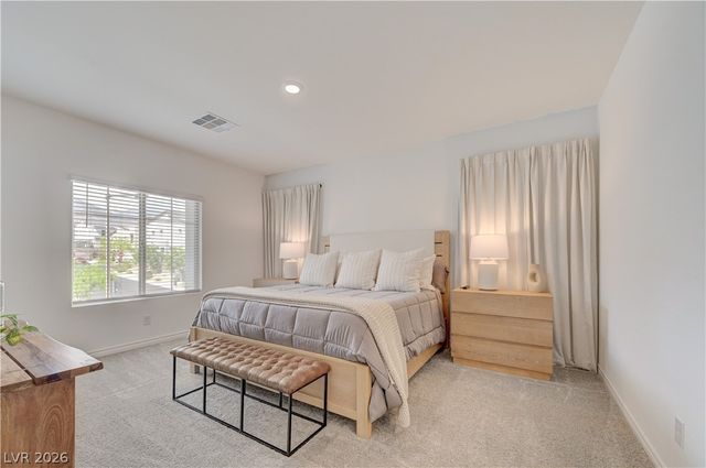 600 North Carriage Hill Drive 2084, Las Vegas, NV 89138