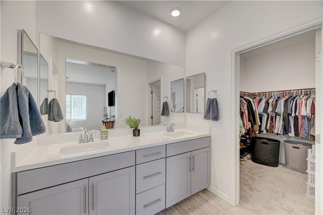 600 North Carriage Hill Drive 2084, Las Vegas, NV 89138