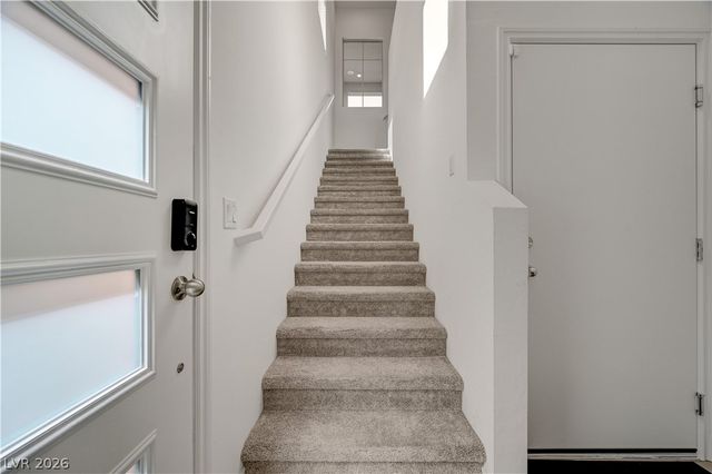 600 North Carriage Hill Drive 2084, Las Vegas, NV 89138