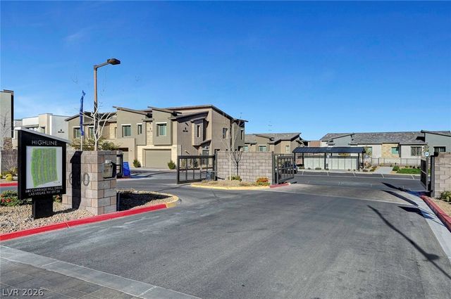 600 North Carriage Hill Drive 2084, Las Vegas, NV 89138