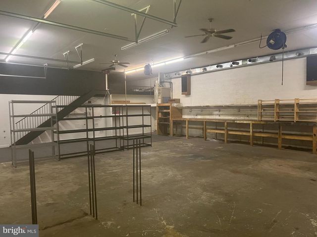 301 STURTONS LN, Pasadena, MD 21122