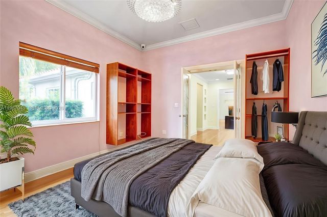 911 Mariana Ave, Coral Gables, FL 33134