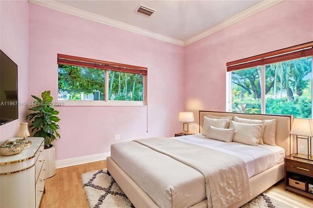 911 Mariana Ave, Coral Gables, FL 33134