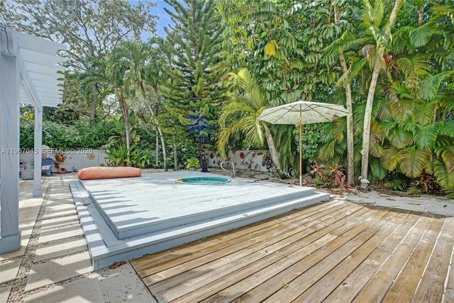 911 Mariana Ave, Coral Gables, FL 33134