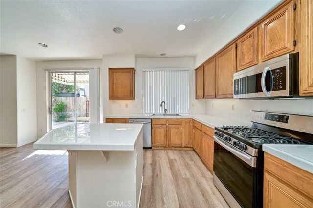 22859 Morro, Carson, CA 90745