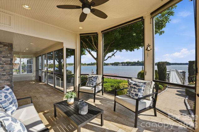 217 Westpaces Road, Mooresville, NC 28117