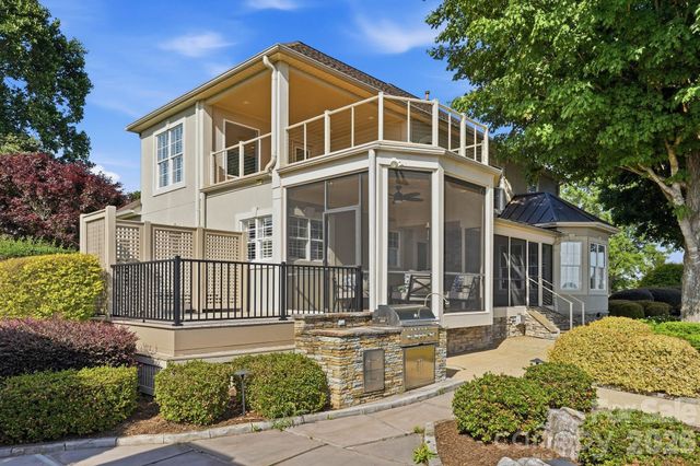 217 Westpaces Road, Mooresville, NC 28117