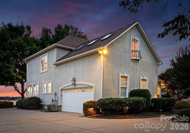 217 Westpaces Road, Mooresville, NC 28117