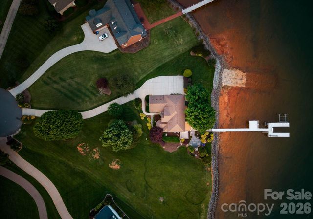 217 Westpaces Road, Mooresville, NC 28117