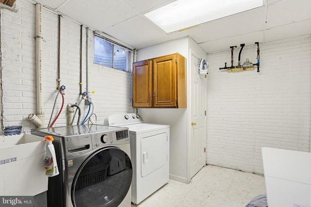 1587 BRIMFIELD CIR, Sykesville, MD 21784
