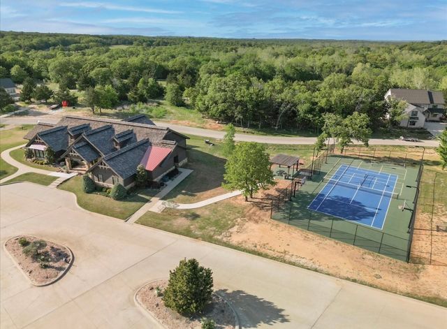 194 Toscana Circle, Gordonville, TX 76245
