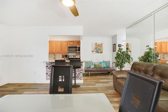 7904 West Dr 102, North Bay Village, FL 33141