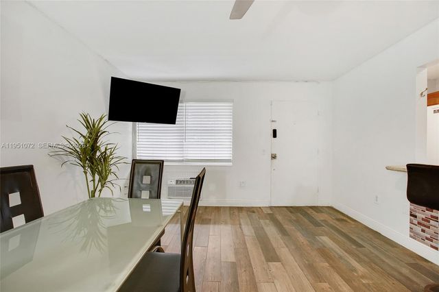 7904 West Dr 102, North Bay Village, FL 33141