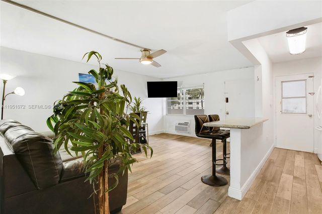 7904 West Dr 102, North Bay Village, FL 33141