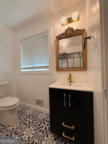 3891 Artist View Drive, Decatur, GA 30034