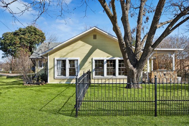 704 Williams Street, Rockwall, TX 75087