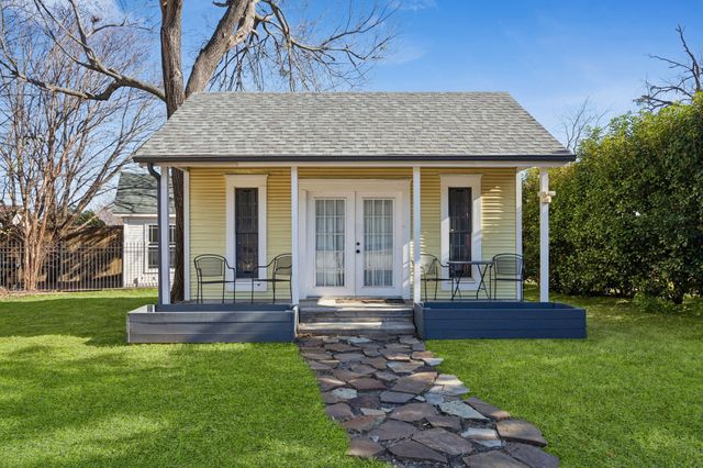 704 Williams Street, Rockwall, TX 75087