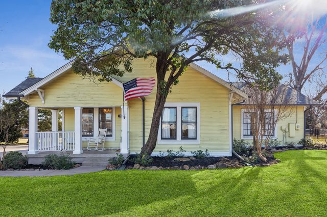 704 Williams Street, Rockwall, TX 75087