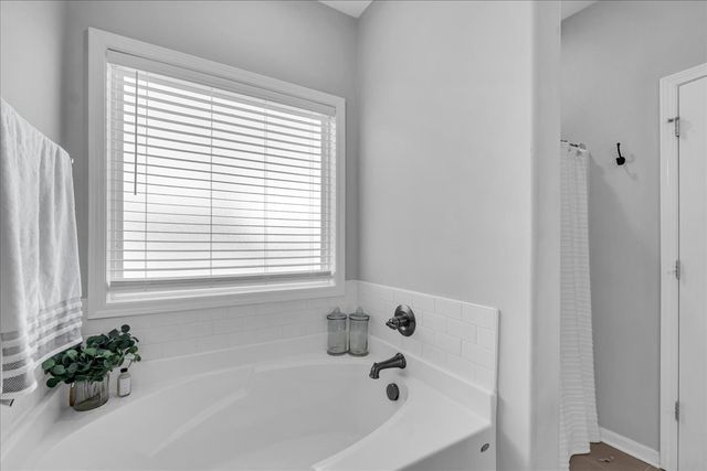 124 Cordell Love Rd, Smithville, TN 37166