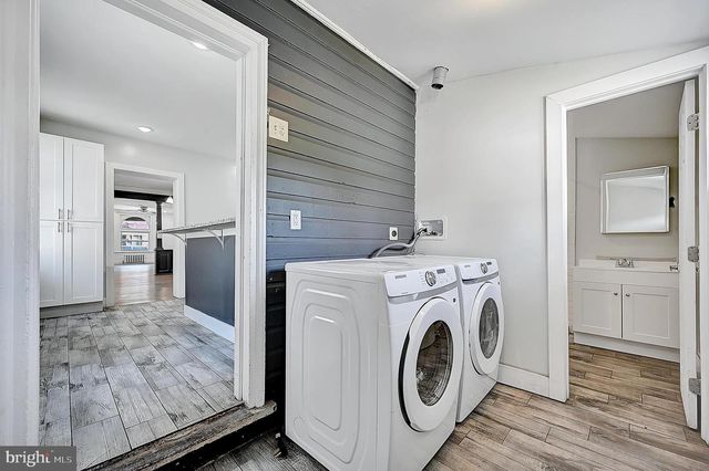 105 W WOOD ST, Norristown, PA 19401