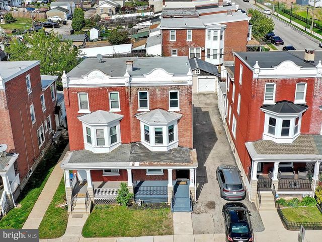 105 W WOOD ST, Norristown, PA 19401