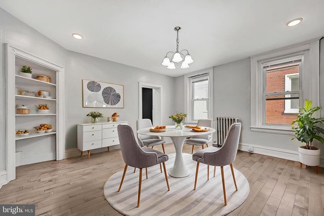 105 W WOOD ST, Norristown, PA 19401