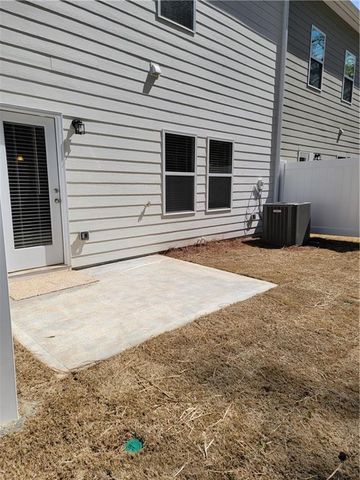 160 Madison Bend, Holly Springs, GA 30188