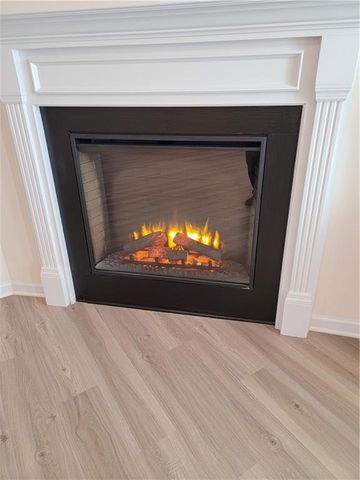 160 Madison Bend, Holly Springs, GA 30188