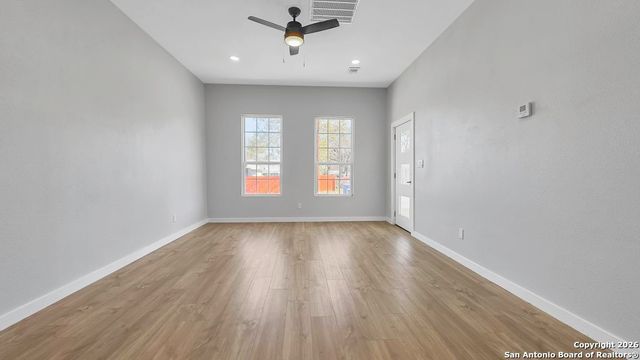 219 Saint James, San Antonio, TX 78202