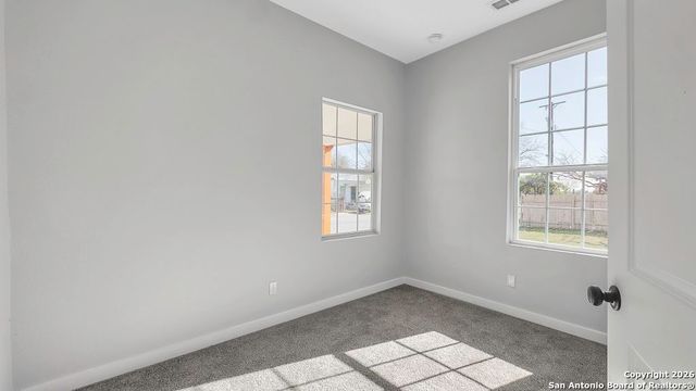 219 Saint James, San Antonio, TX 78202