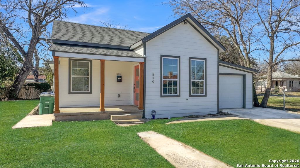 219 Saint James, San Antonio, TX 78202