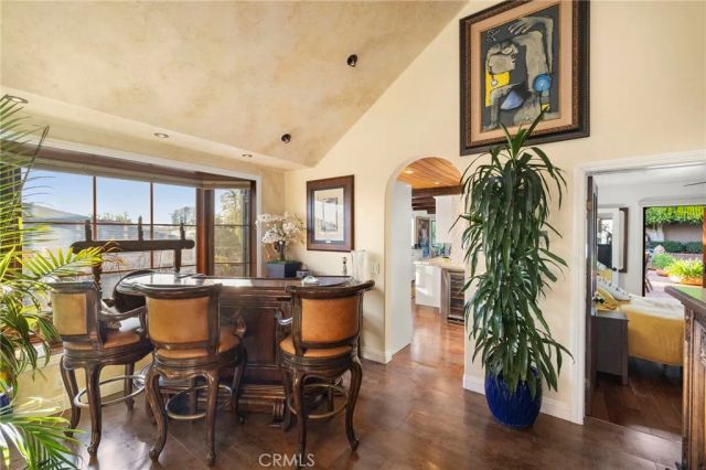 486 HOLLY Street, Laguna Beach, CA 92651