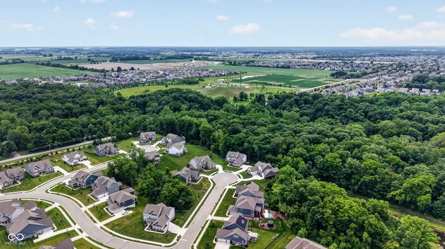 16286 Perrault Court, Fortville, IN 46040