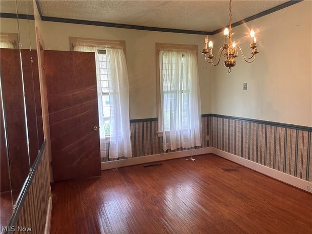 3323 Lake Avenue, Ashtabula, OH 44004