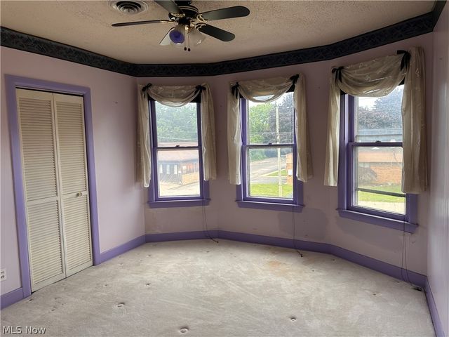3323 Lake Avenue, Ashtabula, OH 44004