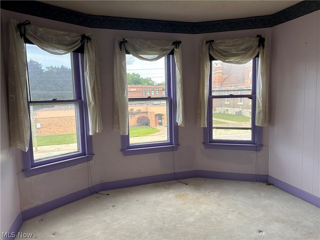 3323 Lake Avenue, Ashtabula, OH 44004