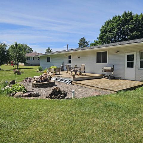 N6304 Hillcrest Road, Pardeeville, WI 53954