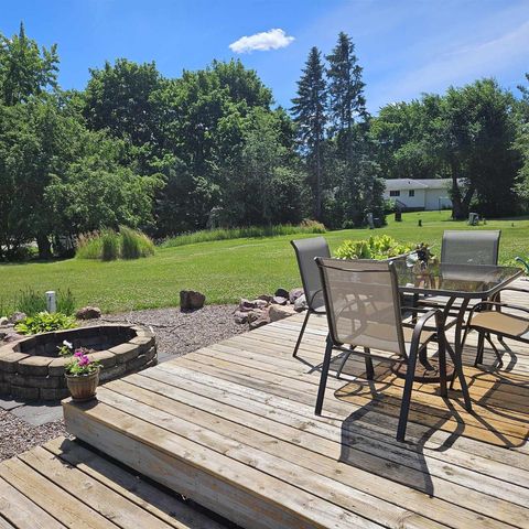 N6304 Hillcrest Road, Pardeeville, WI 53954