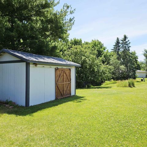 N6304 Hillcrest Road, Pardeeville, WI 53954