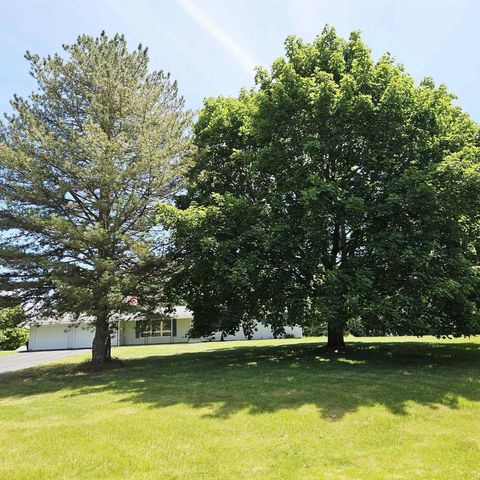 N6304 Hillcrest Road, Pardeeville, WI 53954