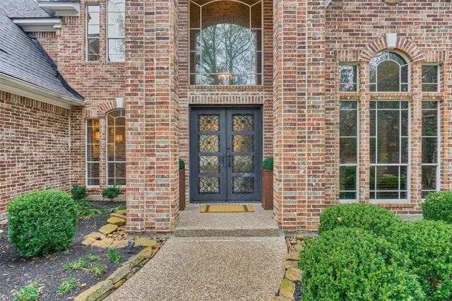 6 Glentrace Circle, The Woodlands, TX 77382