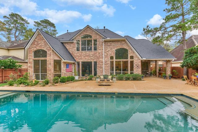 6 Glentrace Circle, The Woodlands, TX 77382
